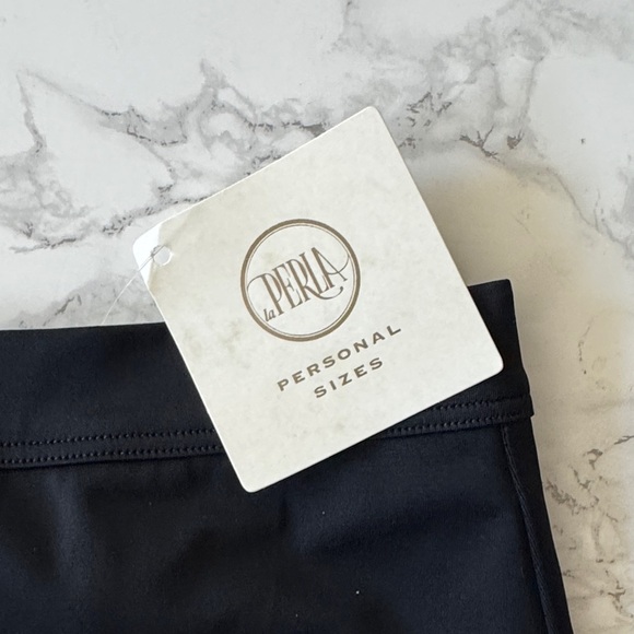 NWT La Perla Girdle Black Shapewear Shorts Size 2 Small - Picture 2 of 7